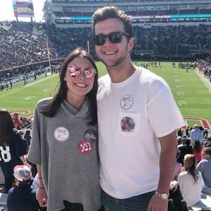 Meet your Posher, Easten